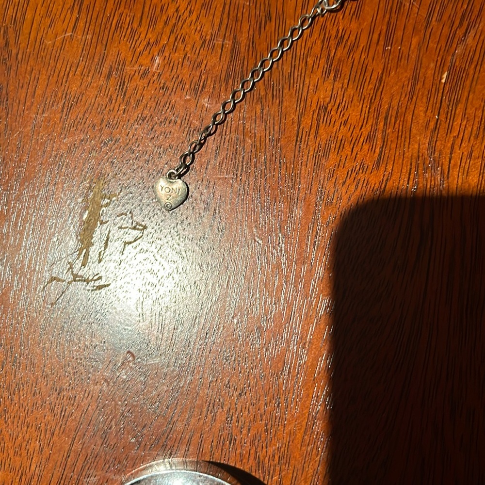 Yoni Z Black and Silver Pendant - Picture 5 of 6
